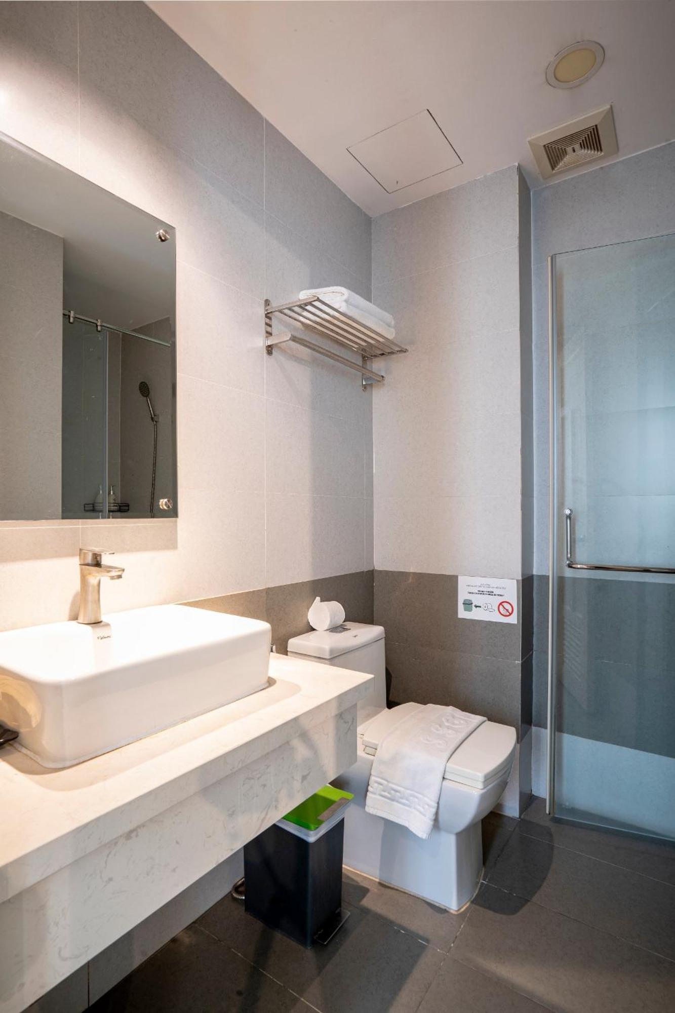 La Airport Tan Binh Hotel Ho Şi Min Dış mekan fotoğraf